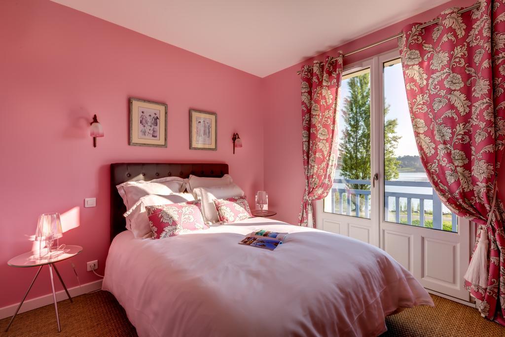 Les Eaux Qui Rient Bed & Breakfast Sanguinet Room photo