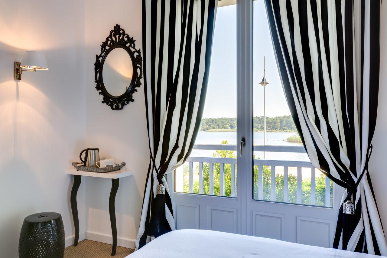 Les Eaux Qui Rient Bed & Breakfast Sanguinet Exterior photo